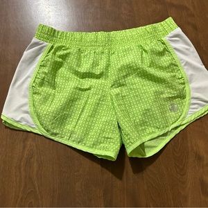 Old Navy shorts M